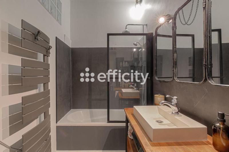 Appartement - 70 m² - 3 pièces