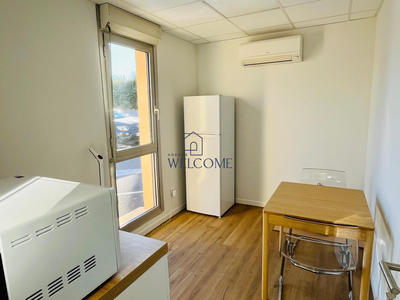 Local d'activités - 14 m²