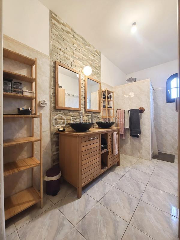 Pavillon - 185 m² - 9 pièces