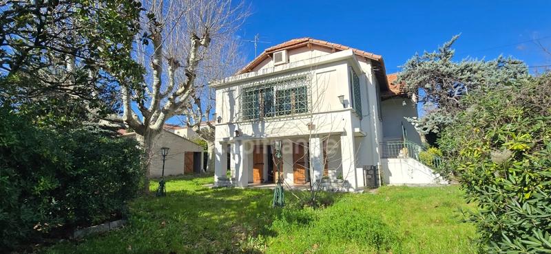 Villa - 150 m² - 5 pièces