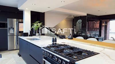 Maison - 160 m² - 5 pièces