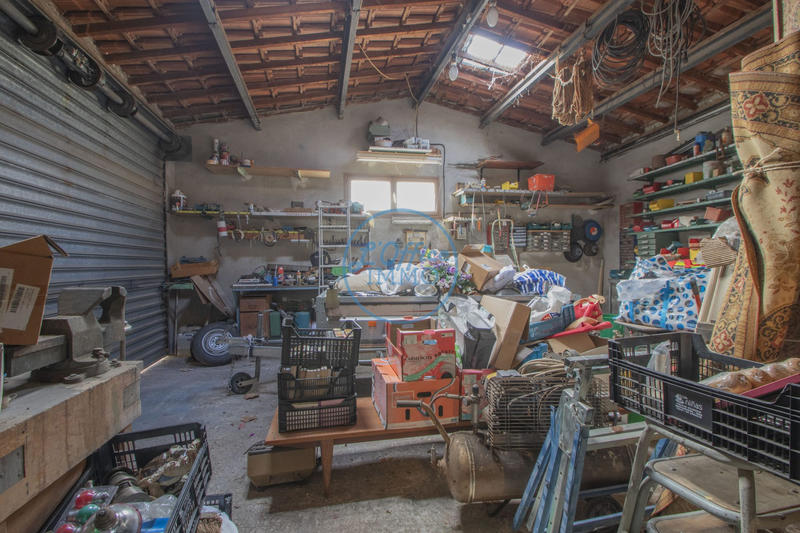 Maison - 200 m² - 8 pièces