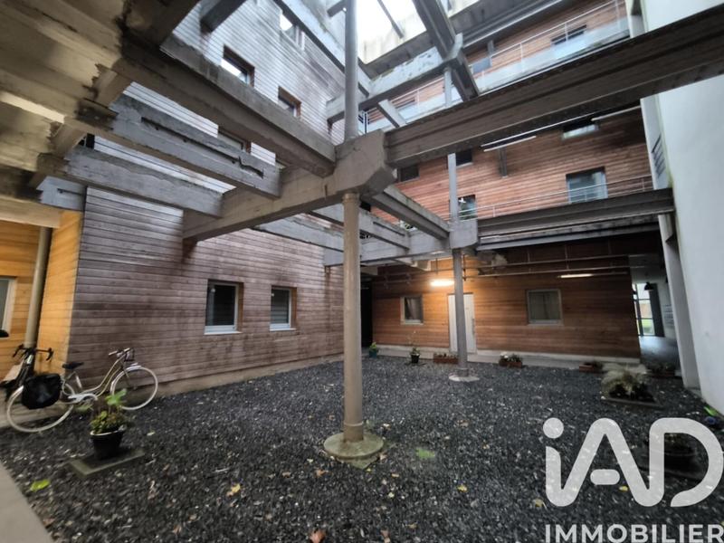 Appartement - 96 m² - 5 pièces