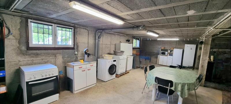 Maison traditionnelle - 100 m² - 5 pièces