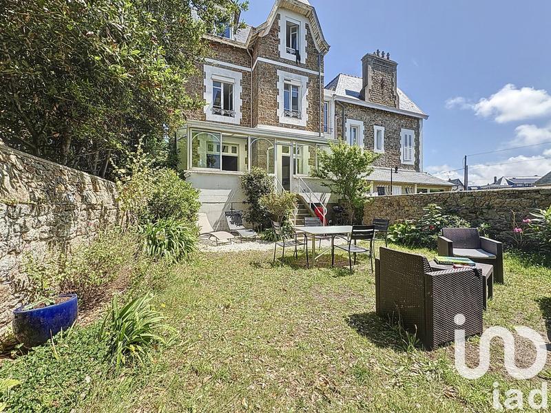 Maison de ville - 135 m² - 7 pièces