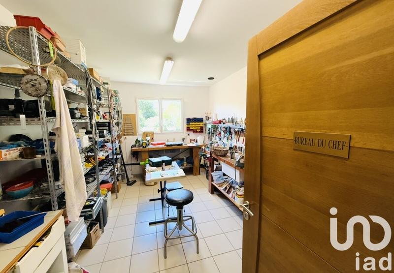 Maison de maîtres - 250 m² - 9 pièces