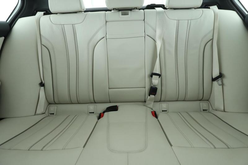 Bmw Série 5 520dA xDrive Luxury 190 ch