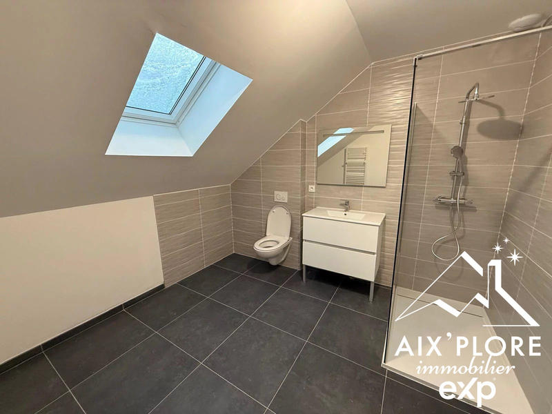 Maison - 98 m² - 4 pièces