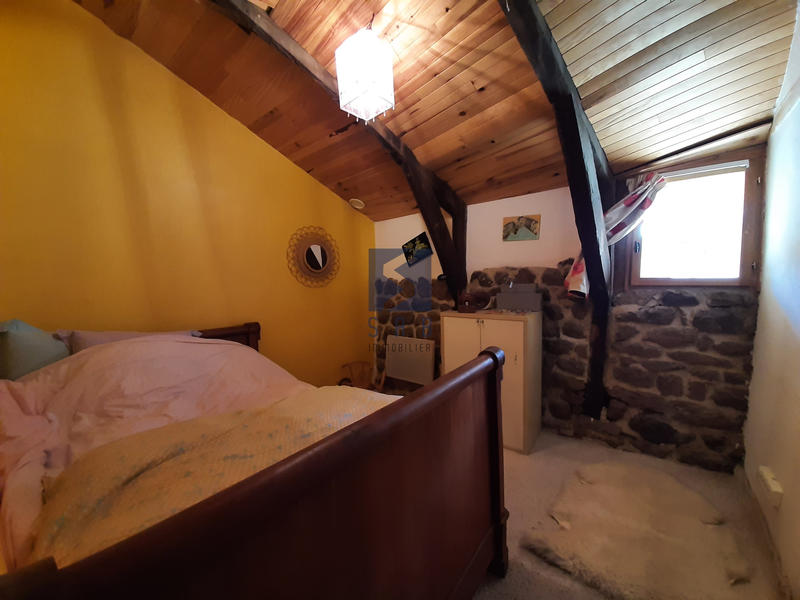 Maison - 182 m² - 7 pièces