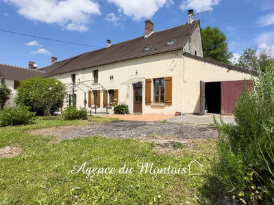 Maison - 182 m² - 6 pièces