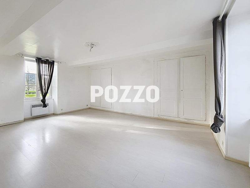 Maison - 195 m² - 4 pièces