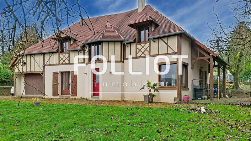 Maison - 205 m² - 7 pièces