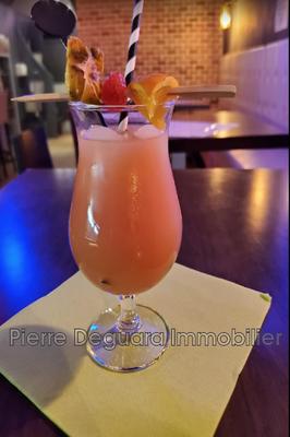 Fonds de commerce - Magasins - 100 m²