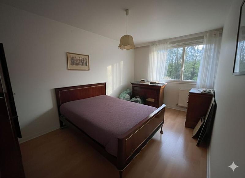 Appartement - 81 m² - 4 pièces