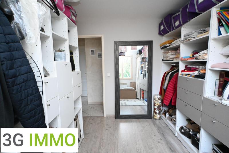 Villa - 100 m² - 6 pièces