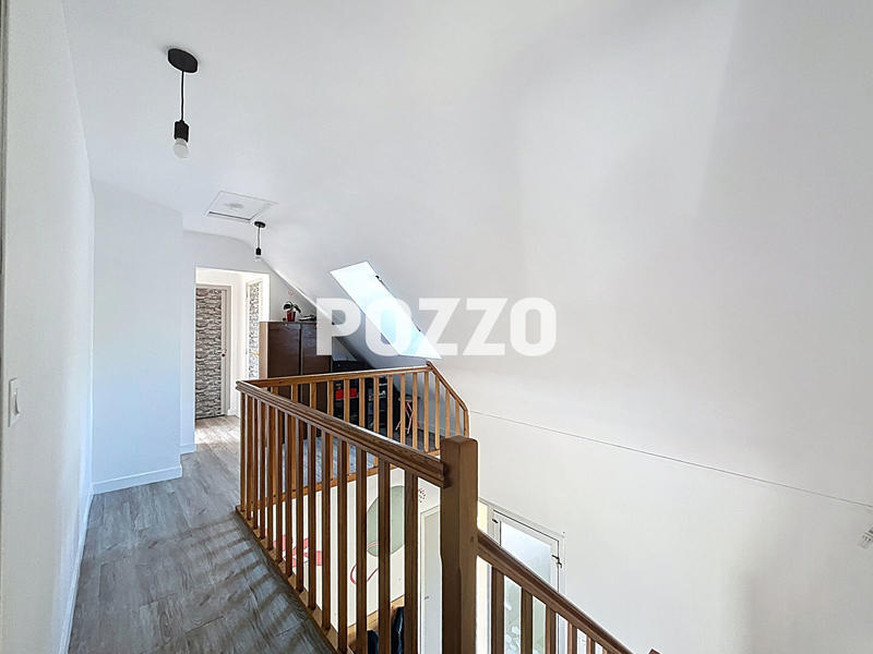 Maison - 139 m² - 6 pièces