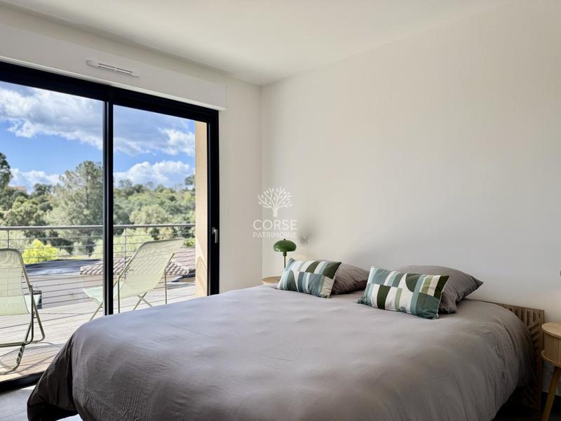 Villa - 151 m² - 5 pièces