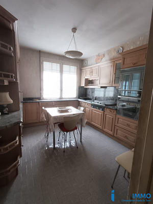 Maison - 138 m² - 6 pièces