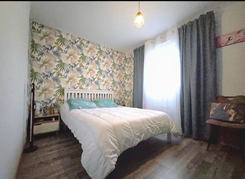 Maison - 80 m² - 5 pièces