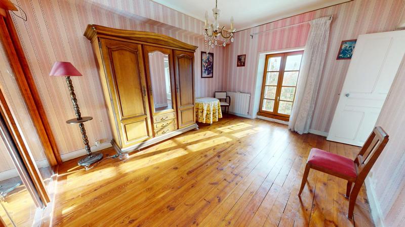 Maison - 105 m² - 5 pièces