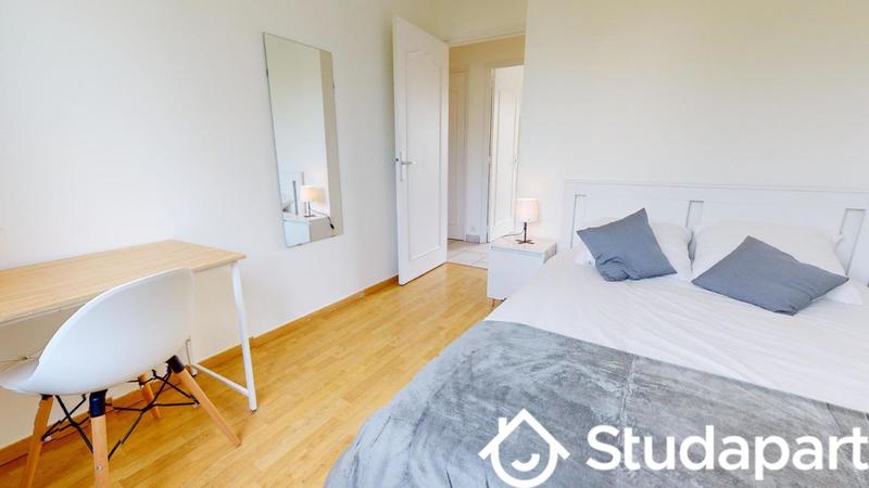 Chambre - 9 m² - 1 pièce