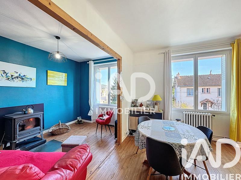 Maison - 170 m² - 8 pièces