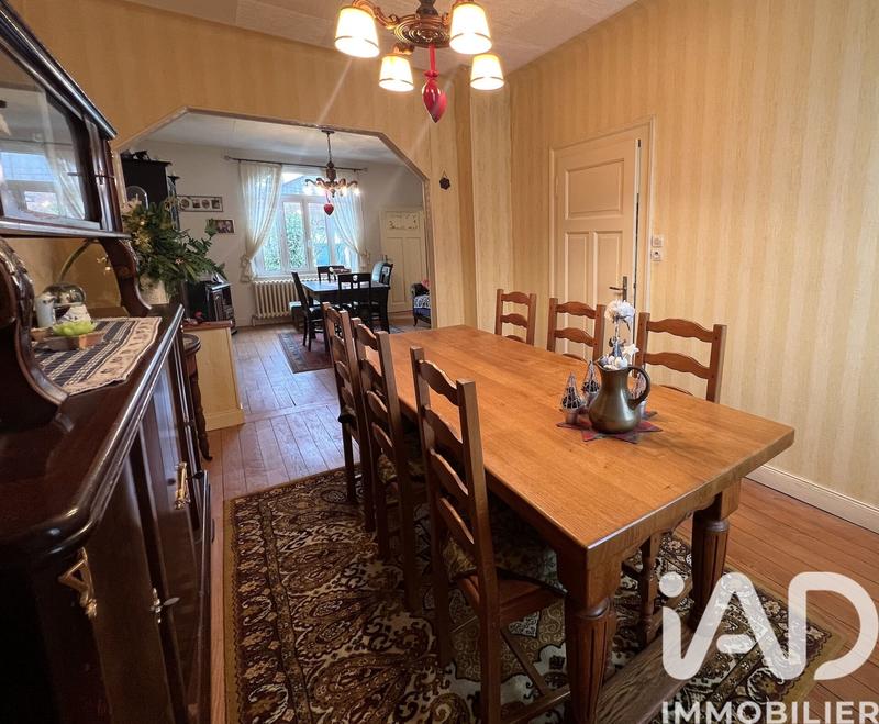 Maison - 111 m² - 6 pièces