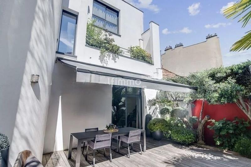 Immeuble - 465 m² - 9 pièces