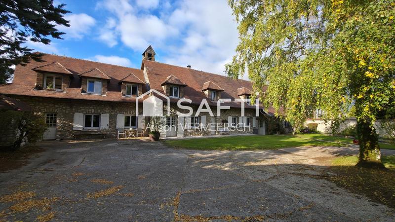 Maison - 410 m² - 9 pièces