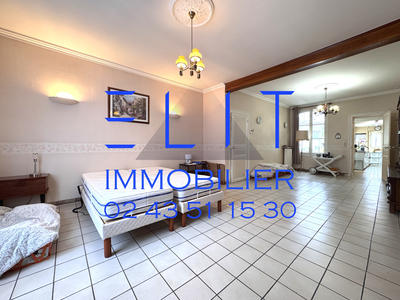 Maison - 95 m² - 4 pièces