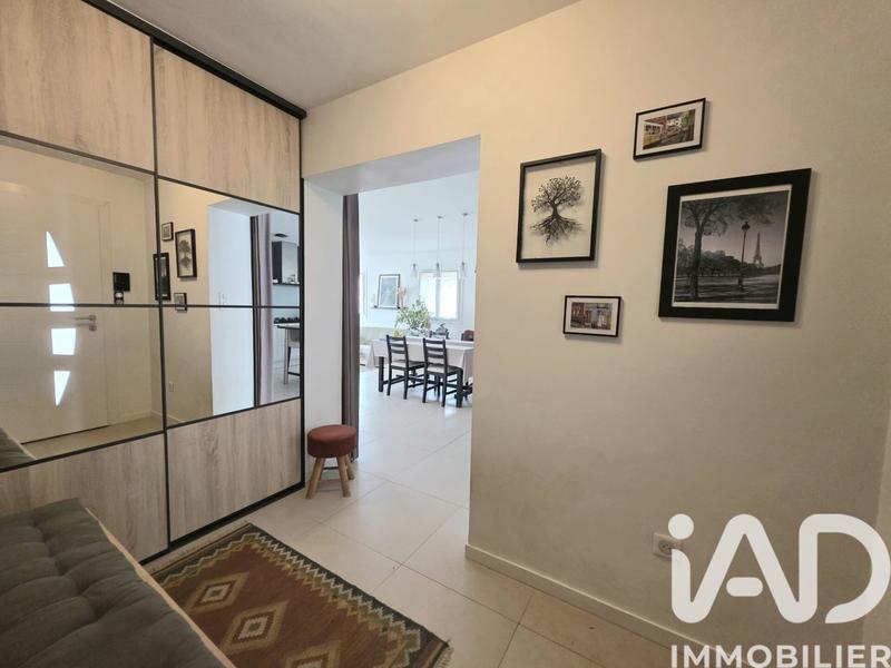 Maison - 111 m² - 4 pièces