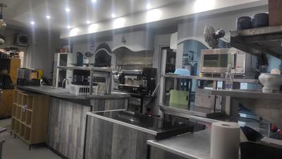 Local commercial - 150 m²