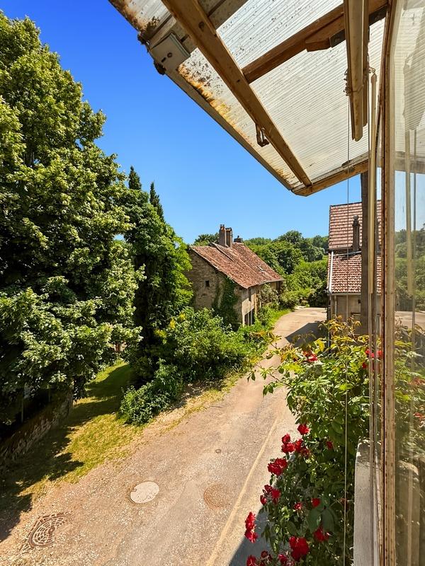 Maison de village - 94 m² - 4 pièces