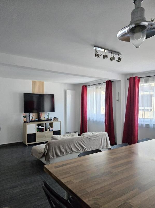 Appartement - 87 m² - 4 pièces