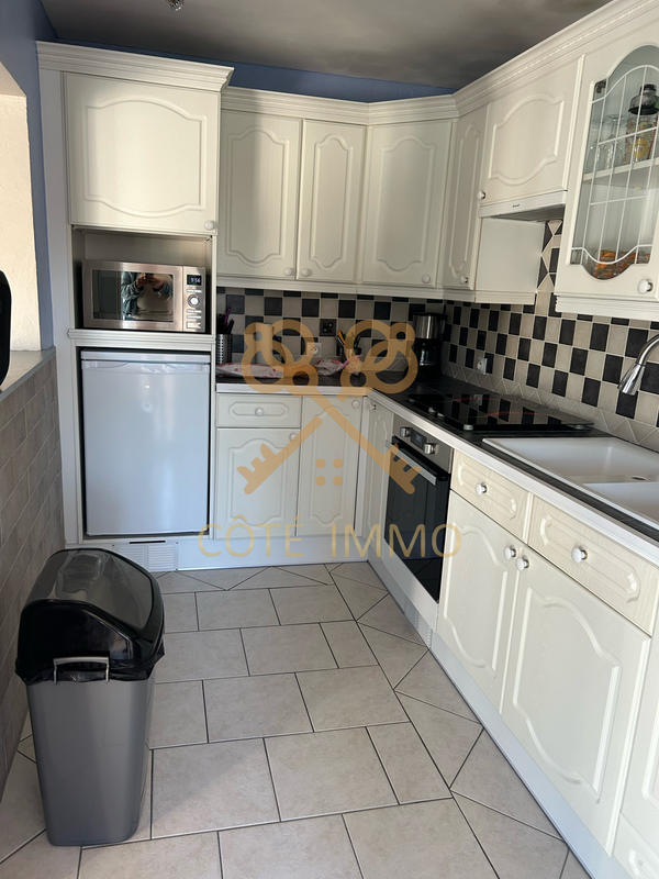 Maison - 95 m² - 4 pièces