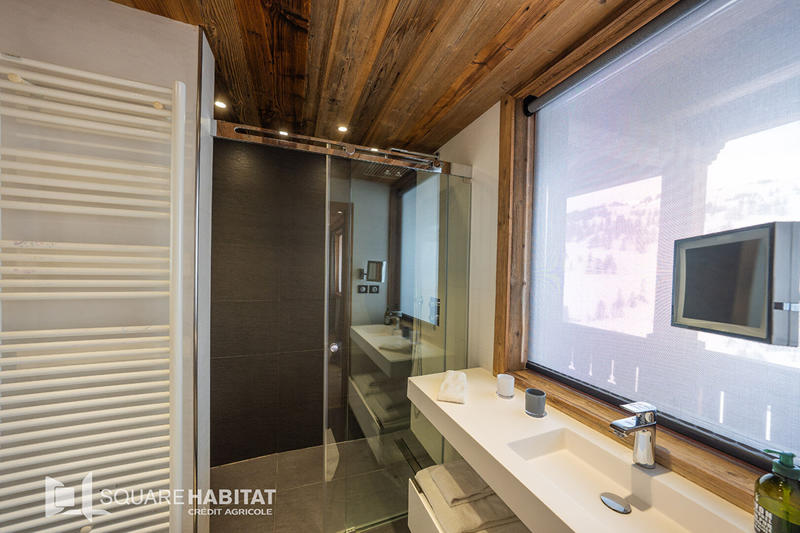 Châlet - 326 m² - 11 pièces