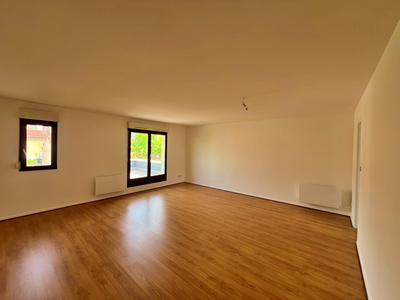 Appartement - 75 m² - 3 pièces