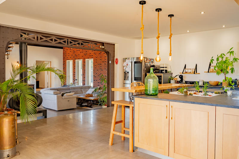 Villa - 231 m² - 6 pièces