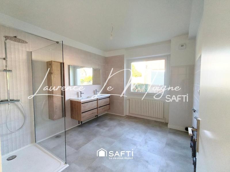 Maison - 223 m² - 9 pièces