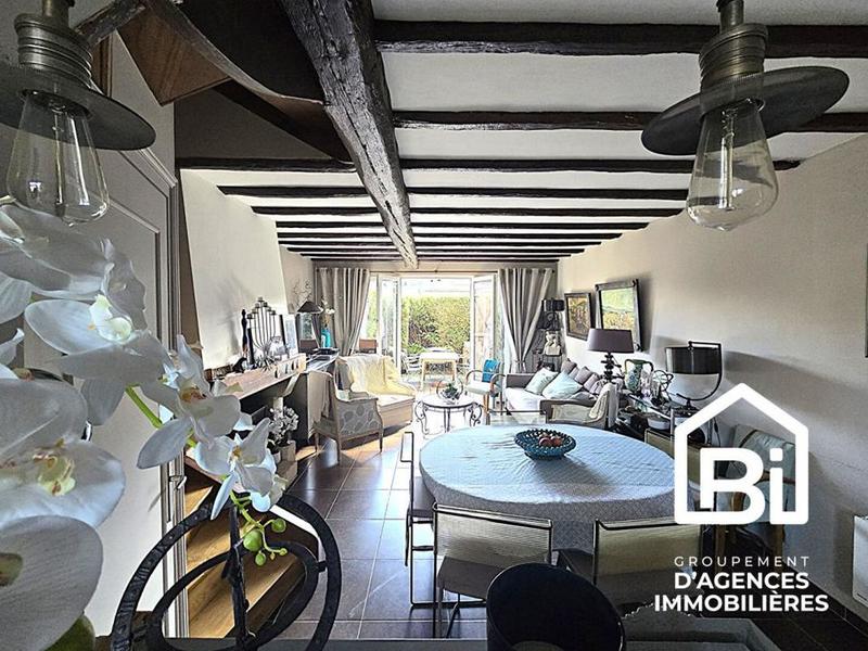 Maison - 83 m² - 5 pièces