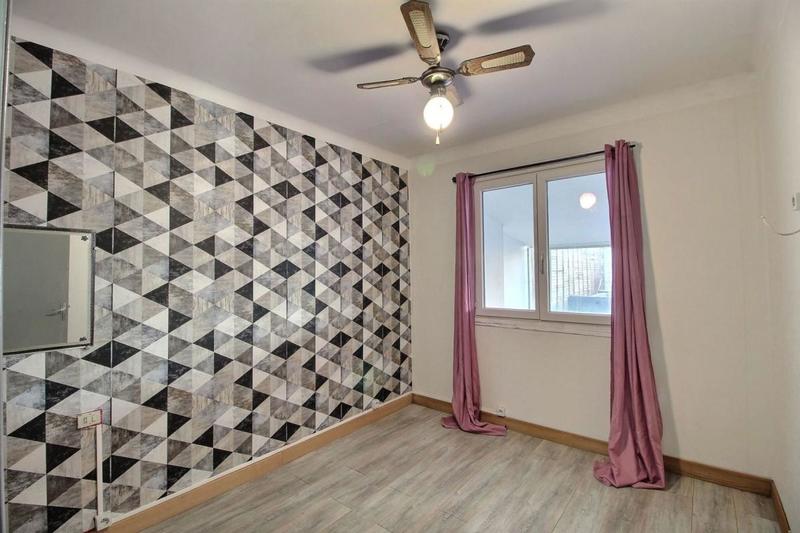 Maison - 100 m² - 3 pièces