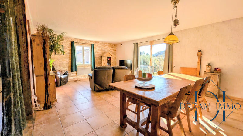 Maison - 80 m² - 3 pièces