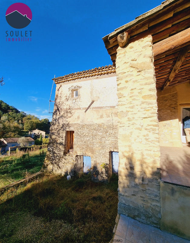 Mas - 500 m² - 13 pièces