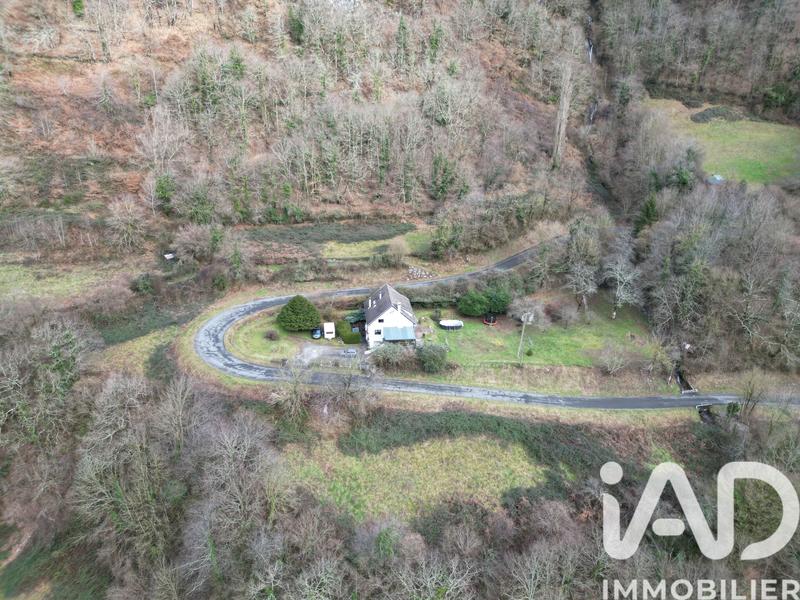 Maison - 186 m² - 6 pièces