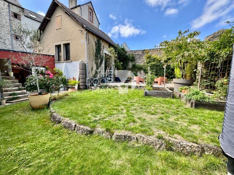 Maison - 160 m² - 6 pièces