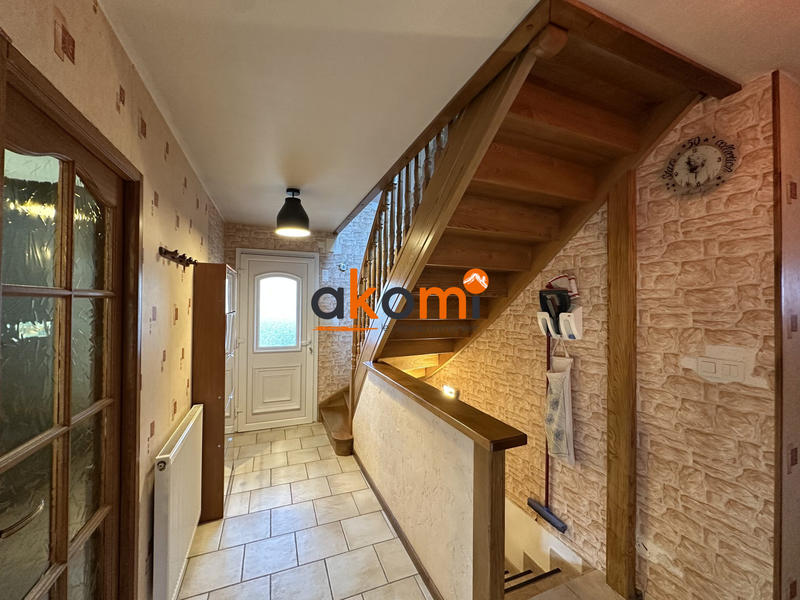 Maison - 121 m² - 8 pièces