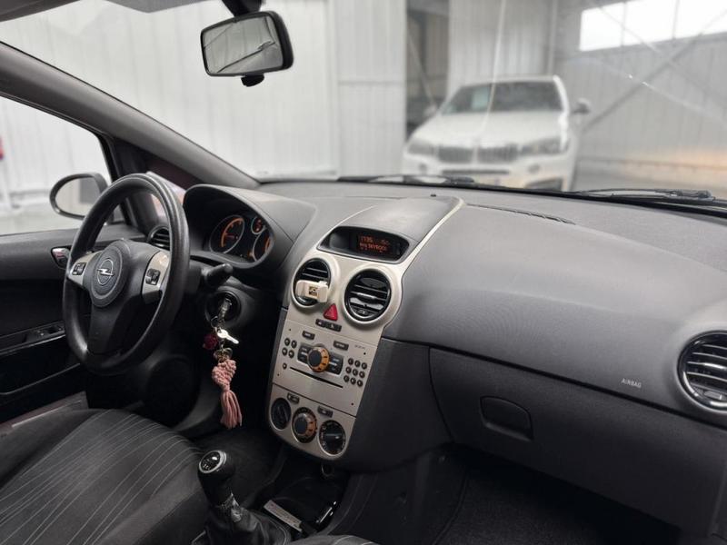 Opel Corsa 1.3 cdti 90 Ch - Cosmo