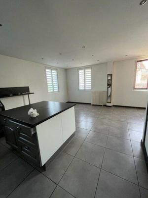 Maison - 60 m² - 4 pièces