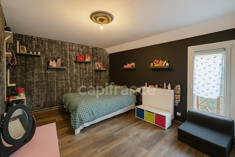 Maison - 107 m² - 4 pièces