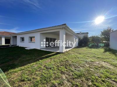 Maison - 120 m² - 4 pièces